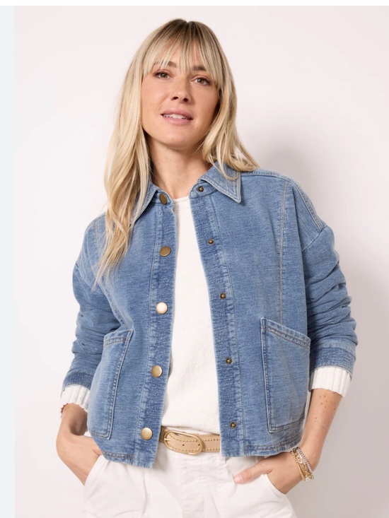Evereve Jackets & Blazers - Evereve Phoenix cropped jacket